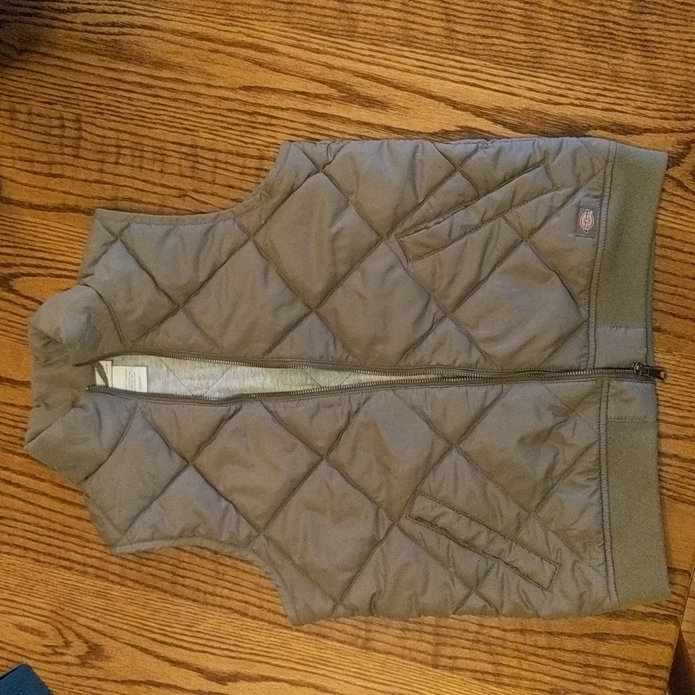 Women's Dickies Quilted Vest